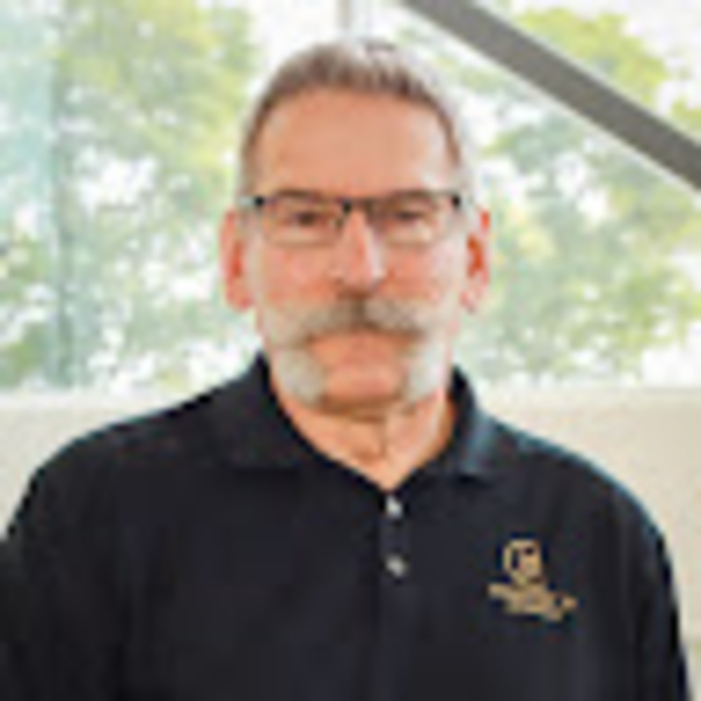 Meet your Posher, Wade